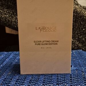La Rouge Pierre Elixir Lifting Cream Pure Glow Edition - White & Gold Box